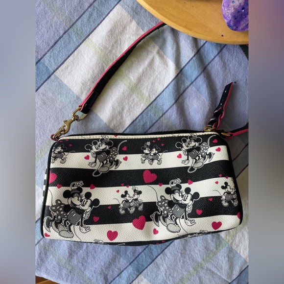 Dooney & Bourke Disney Sweetheart Purse - Minnie & Mickey print - Picture 7 of 13